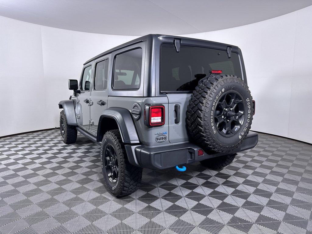 Used 2023 Jeep Wrangler Unlimited w/ Cold Weather Group AWD/4WD image 19