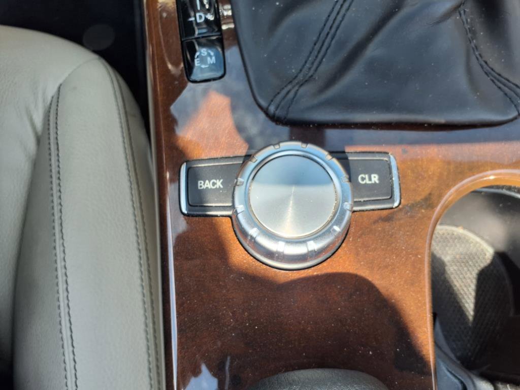 Used 2014 Mercedes-Benz SLK 250 image 27