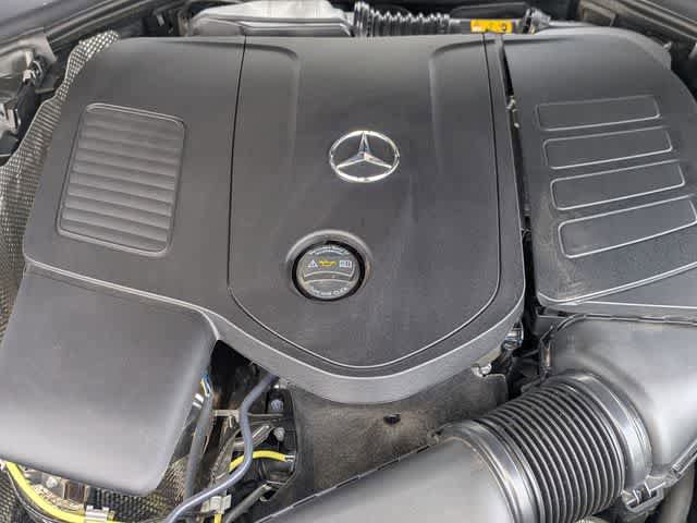 Used 2025 Mercedes-Benz E 350 4MATIC Sedan image 13