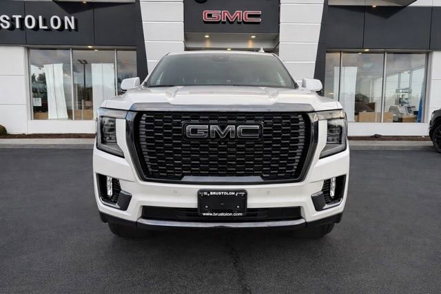 Used 2023 GMC Yukon Denali Ultimate AWD/4WD image 5