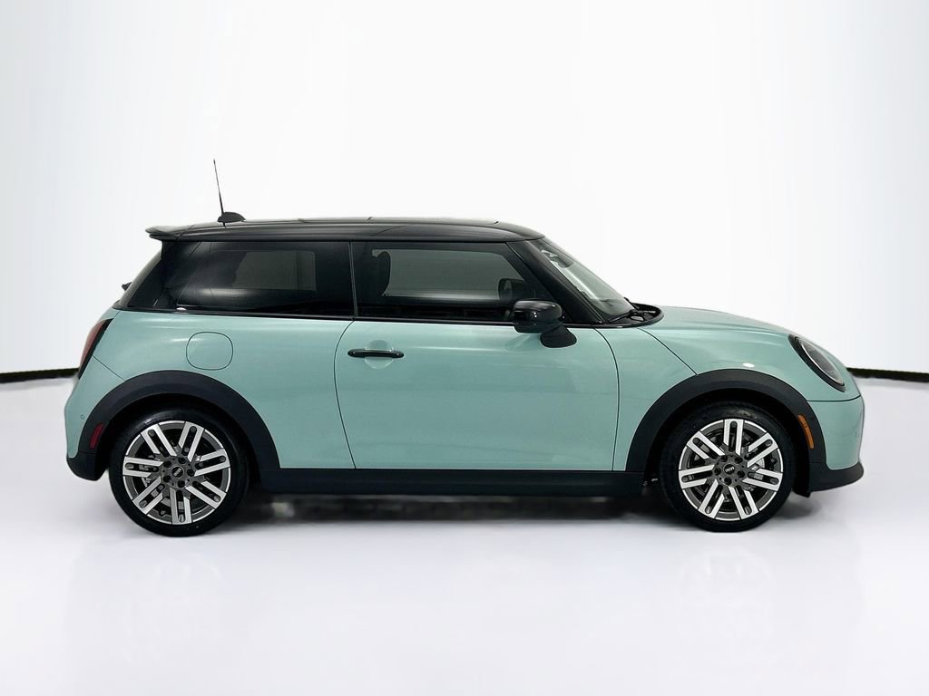 New 2026 MINI Cooper S image 4