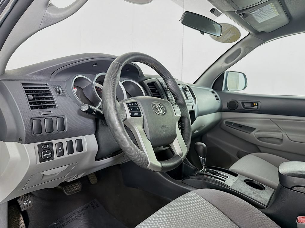 Used 2013 Toyota Tacoma PreRunner w/ Convenience Pkg RWD image 14