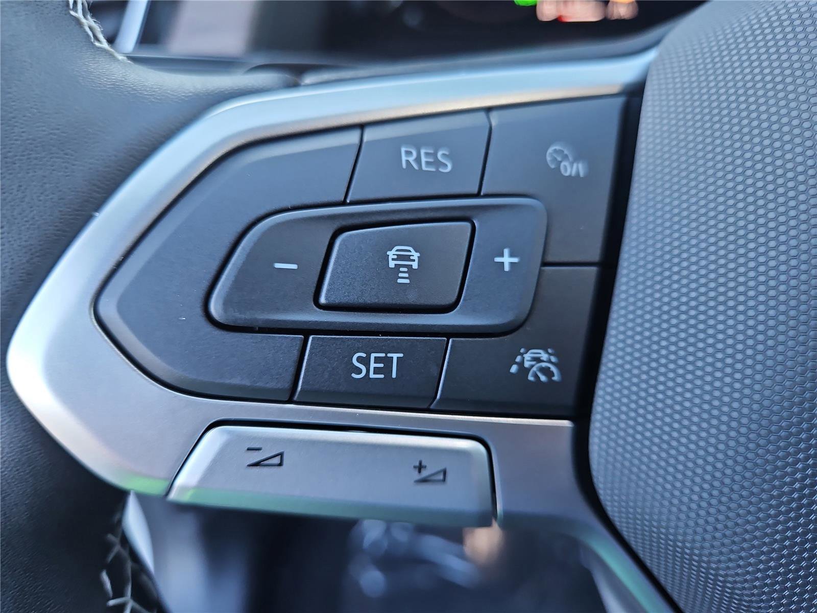 New 2026 Volkswagen Atlas SEL image 16