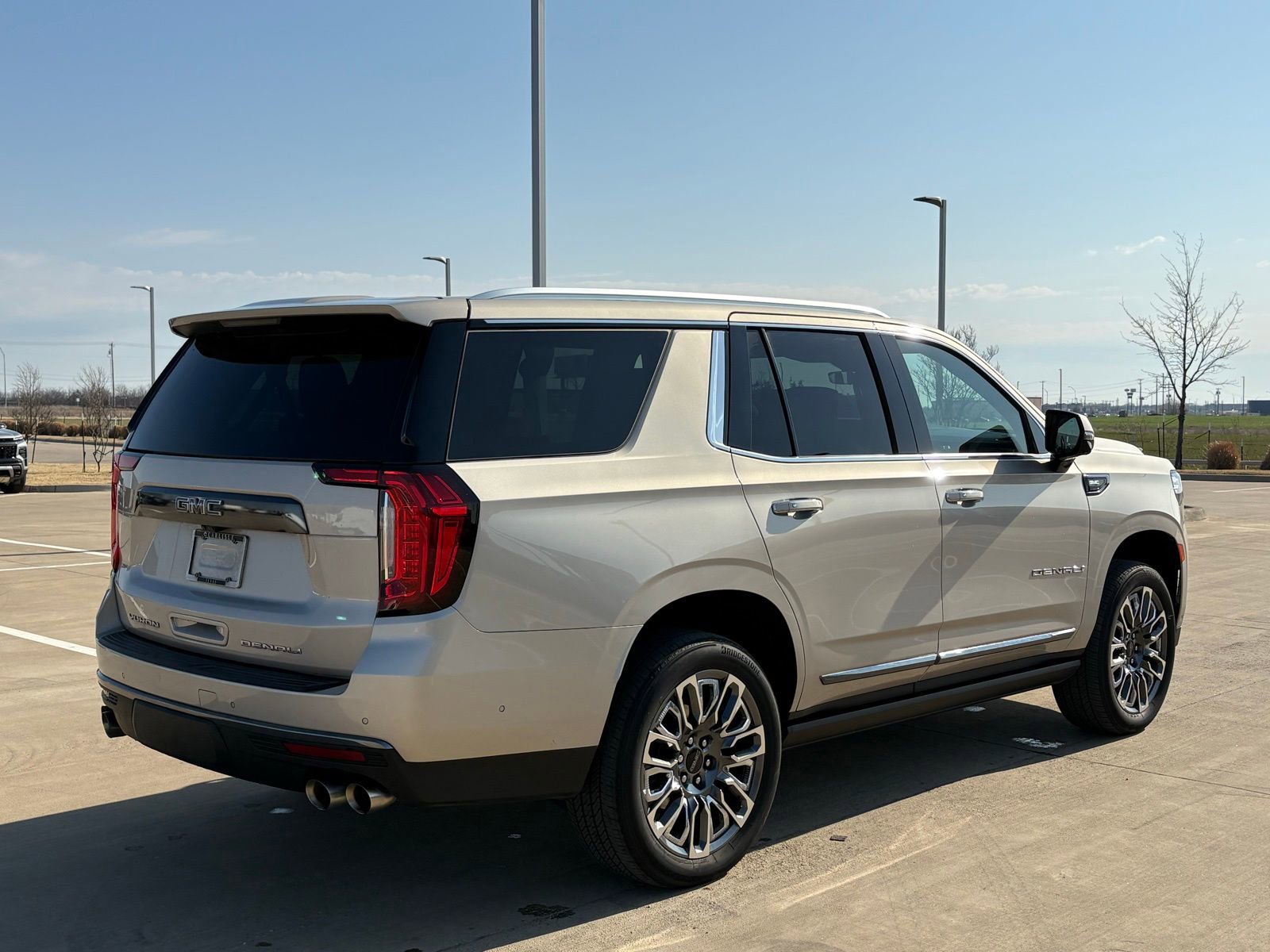 Certified 2023 GMC Yukon Denali Ultimate image 7