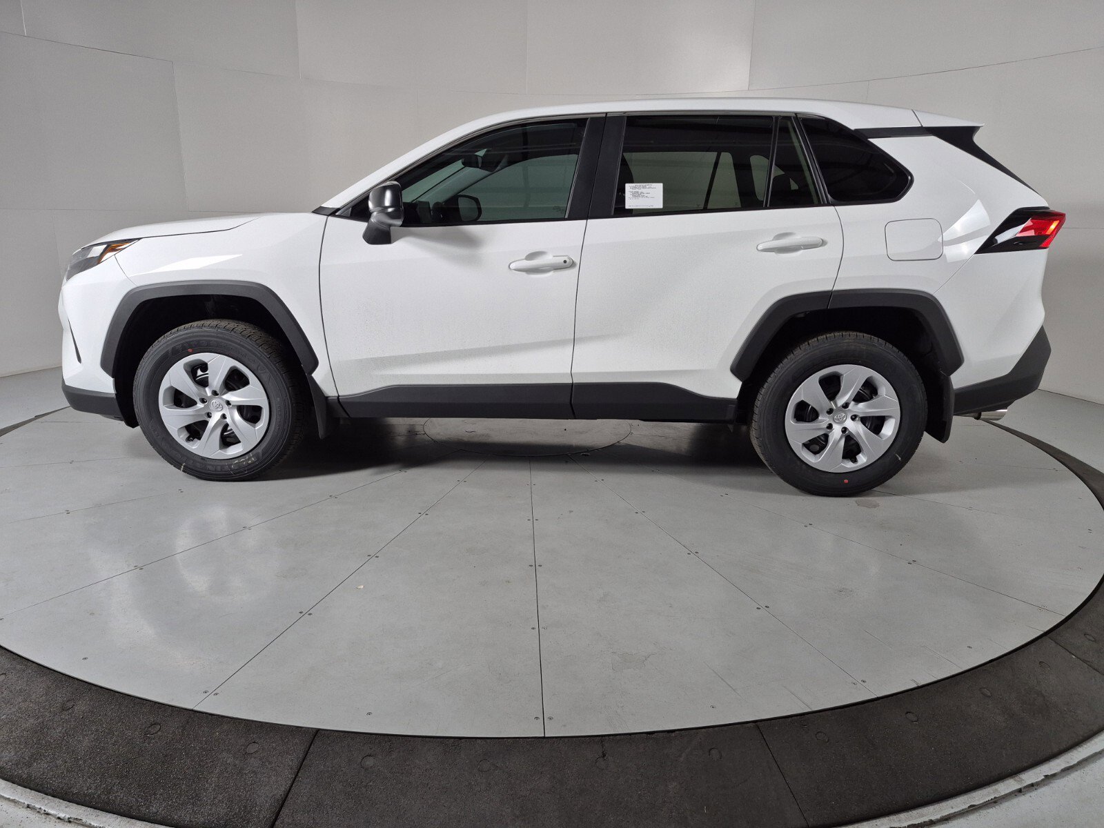 New 2025 Toyota RAV4 LE image 2