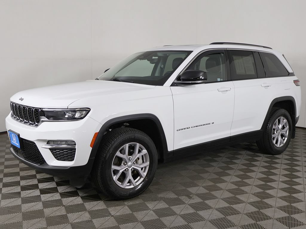 Used 2022 Jeep Grand Cherokee Limited AWD/4WD image 11