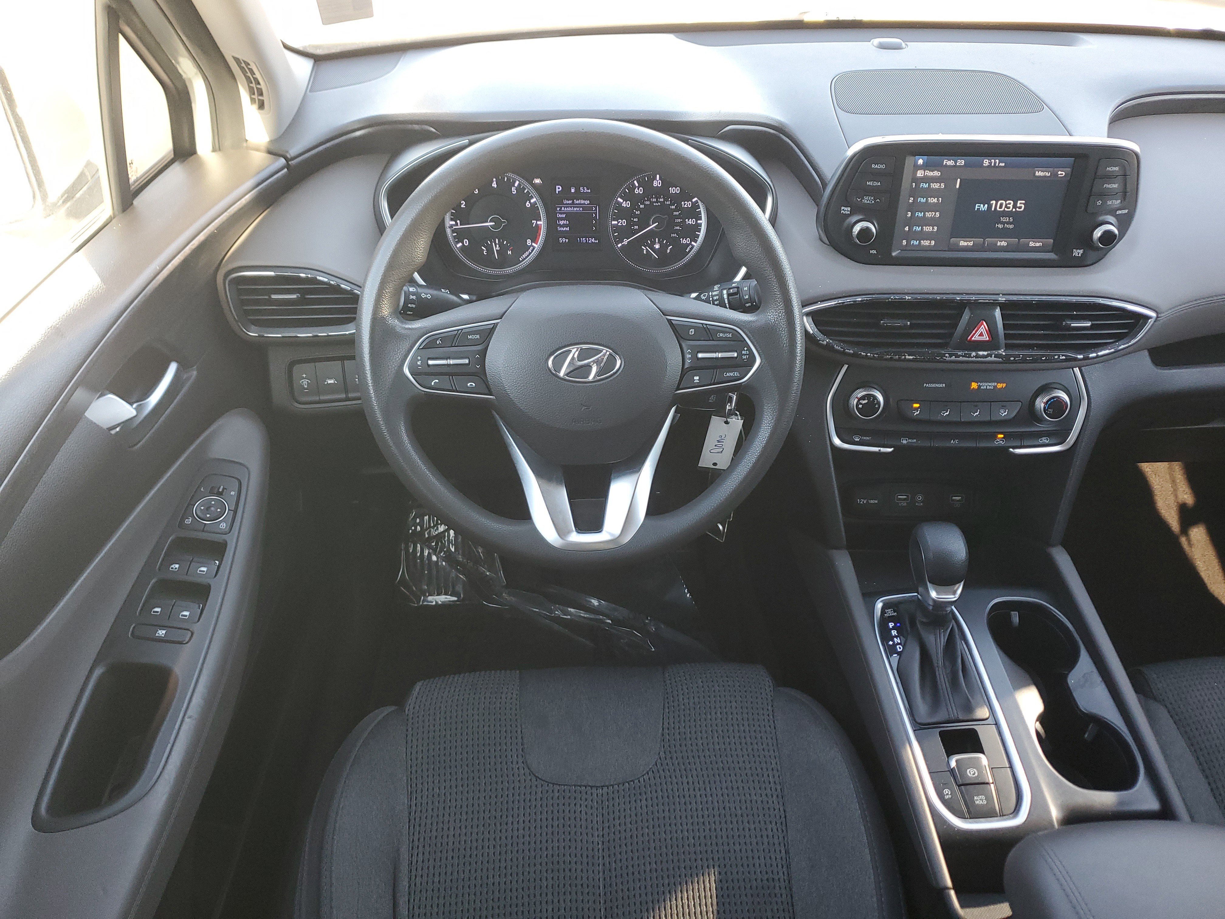 Used 2020 Hyundai Santa Fe SE image 18