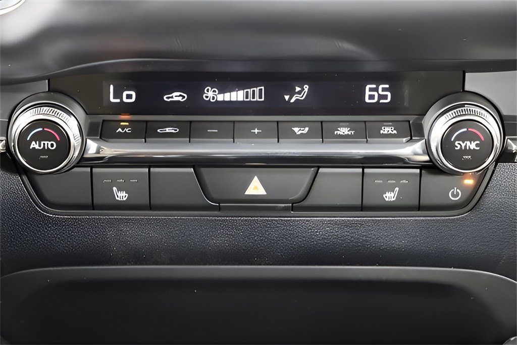 Used 2024 MAZDA MAZDA3 s image 29