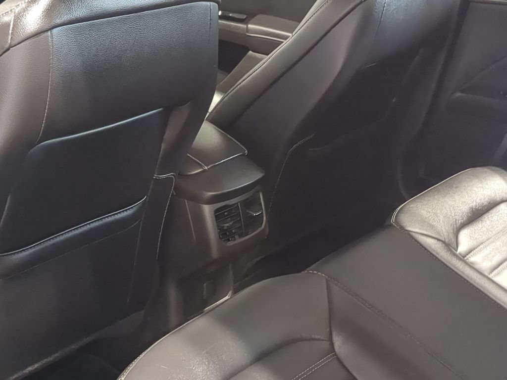 Used 2014 Ford Fusion SE w/ Equipment Group 202A FWD image 22