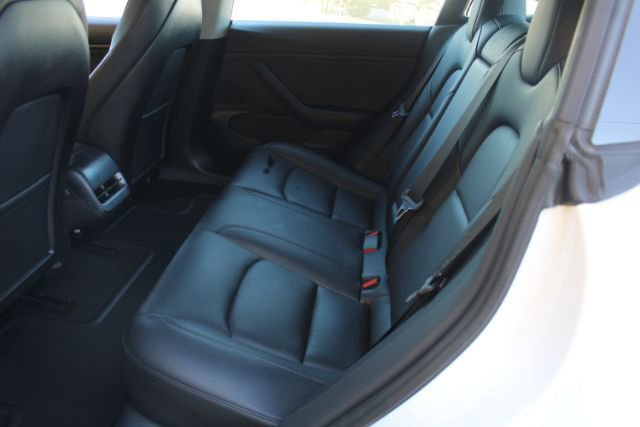 Used 2019 Tesla Model 3 Long Range AWD/4WD image 9