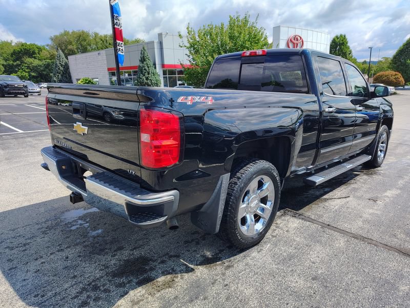 Used 2015 Chevrolet Silverado 1500 LTZ AWD/4WD image 4