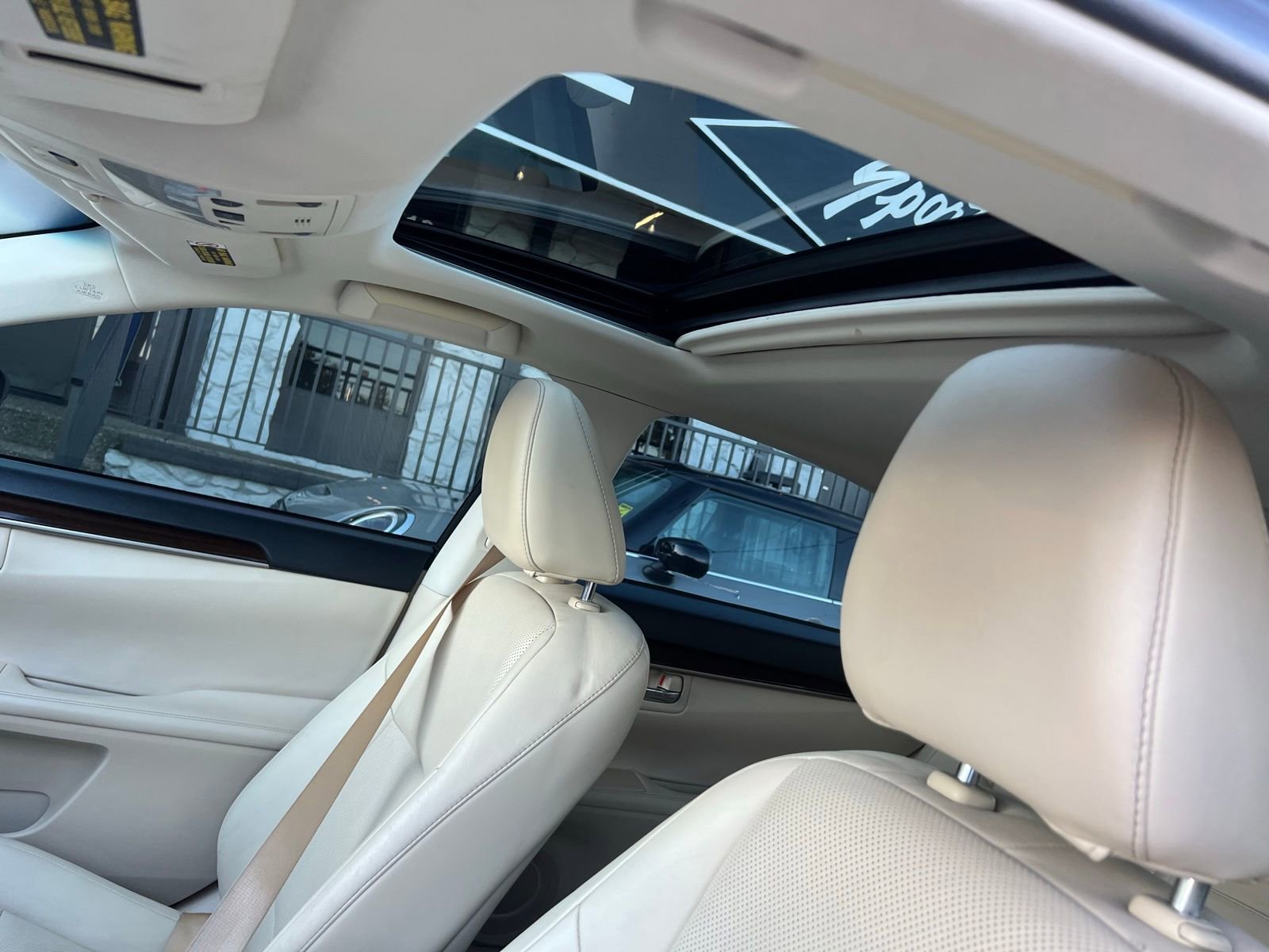 Used 2013 Lexus ES 350 350 w/ Luxury Pkg image 17