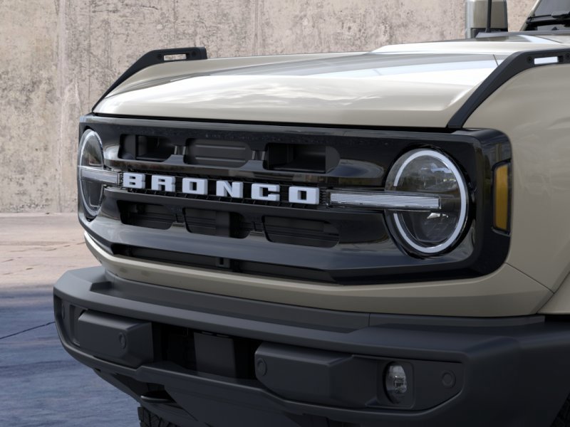 New 2026 Ford Bronco Outer Banks AWD/4WD image 19