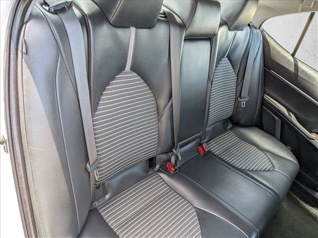 Used 2023 Toyota Camry SE FWD image 18