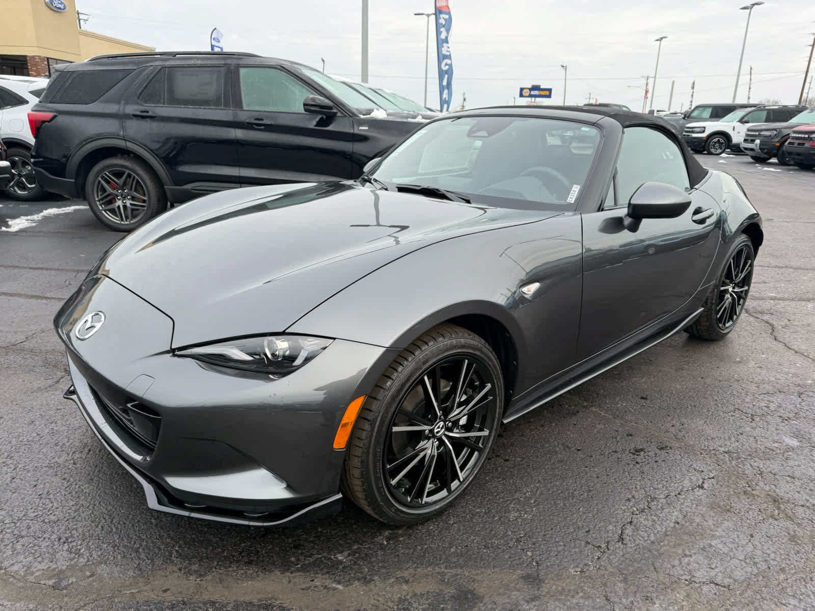 New 2025 MAZDA MX-5 Miata Grand Touring w/ Appearance Package RWD image 21