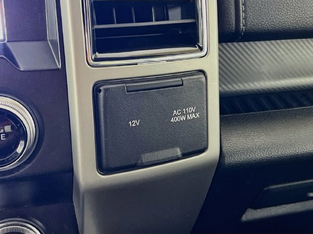 Used 2020 Ford F150 Lariat w/ Equipment Group 502A Luxury AWD/4WD image 35
