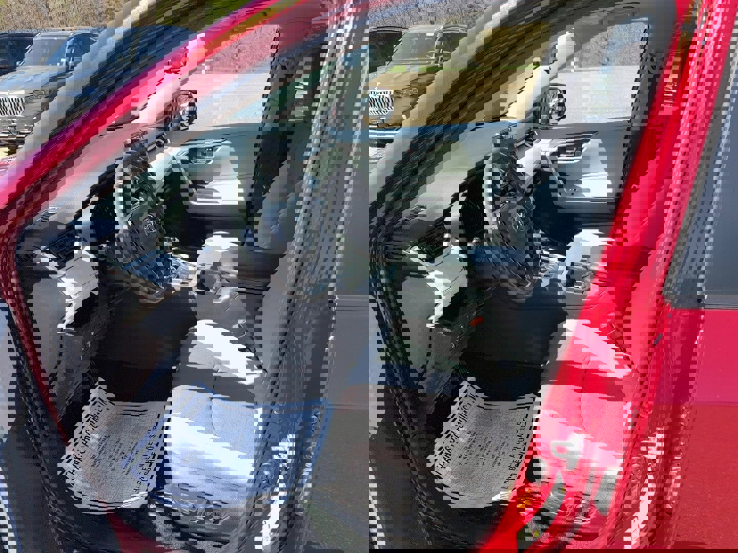 Used 2023 Toyota RAV4 XLE w/ Convenience Package AWD/4WD image 9