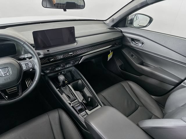 Certified 2025 Honda Accord Sport image 28