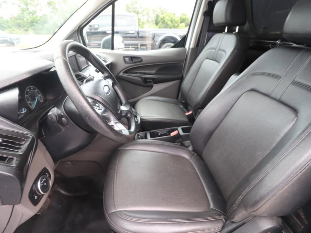 Used 2022 Ford Transit Connect XL FWD image 2