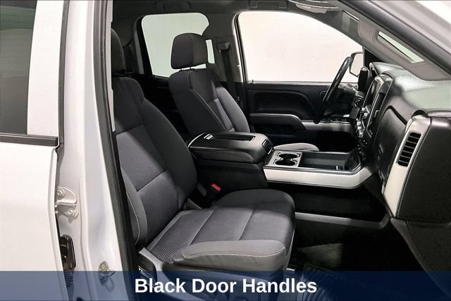 Used 2018 Chevrolet Silverado 1500 LT w/ Redline Edition AWD/4WD image 40