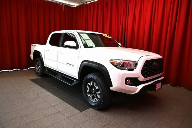 Certified 2020 Toyota Tacoma TRD Off-Road image 3