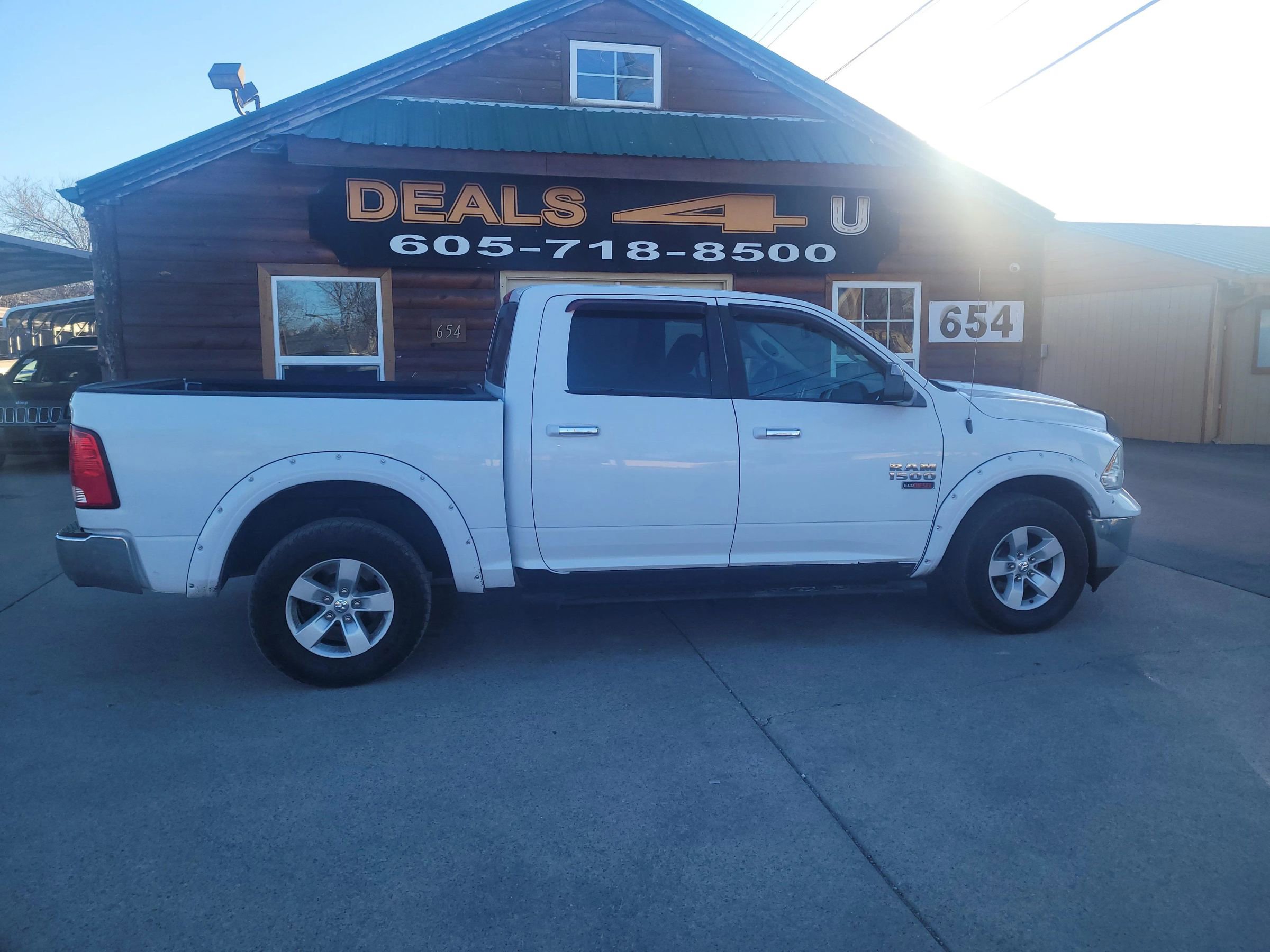 Used 2014 RAM 1500 Classic SLT w/ Remote Start & Security Group image 2