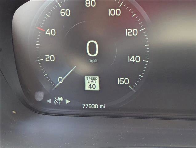 Used 2016 Volvo XC90 T6 R-Design w/ Vision Package video 3