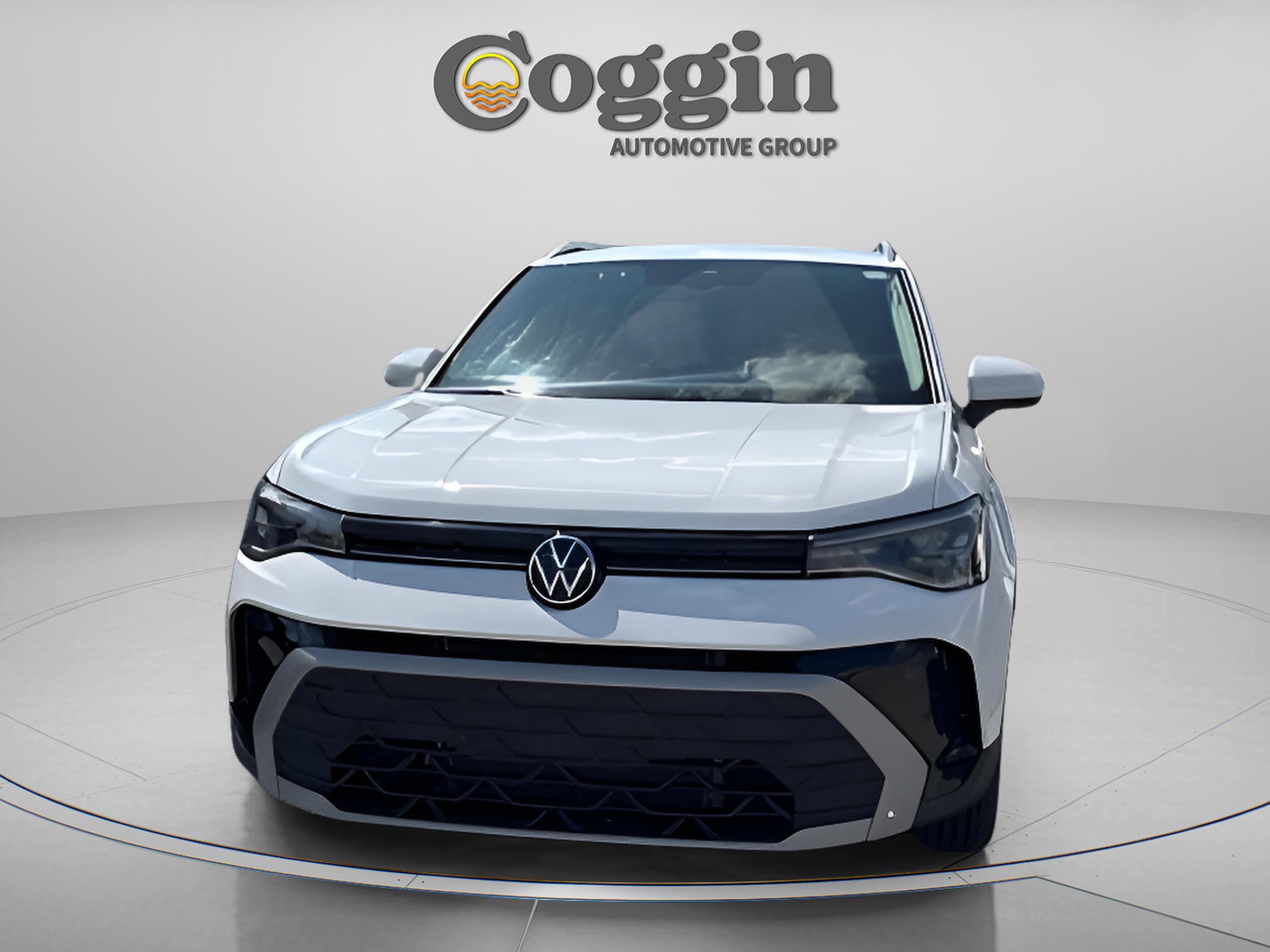 Used 2025 Volkswagen Taos SE AWD/4WD image 7