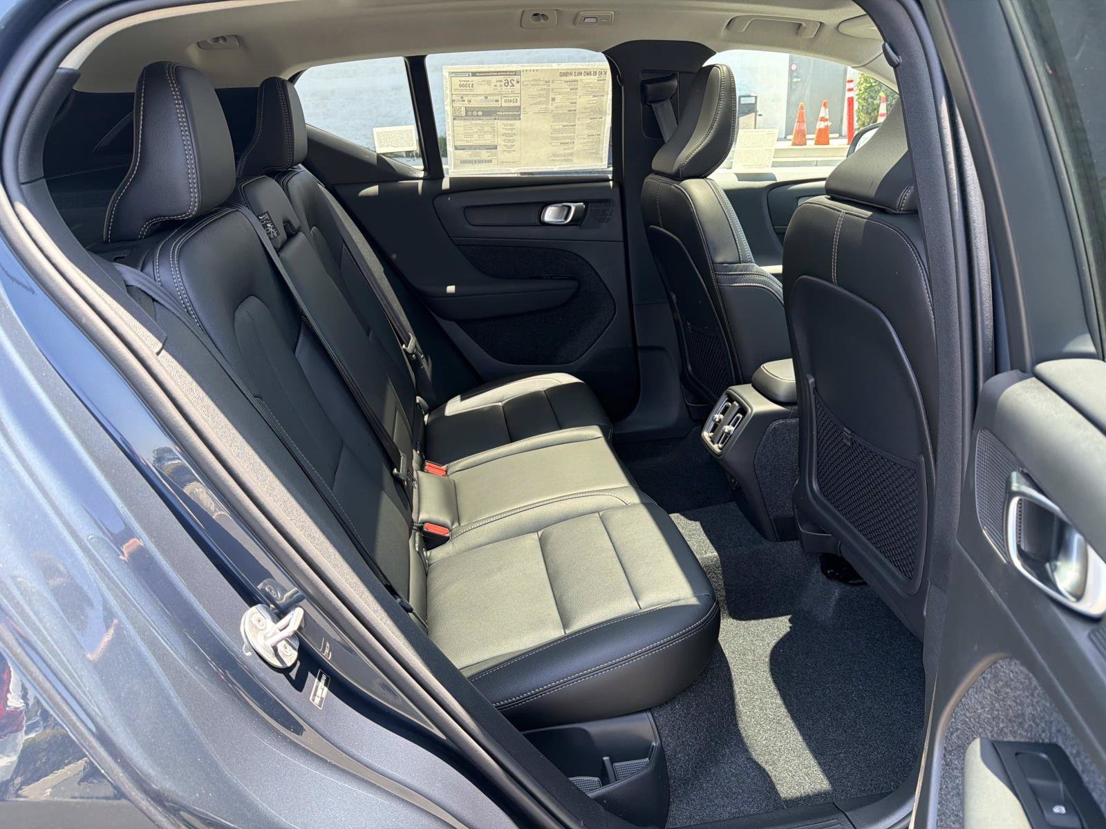 New 2026 Volvo XC40 B5 Ultra w/ Climate Package AWD/4WD image 19