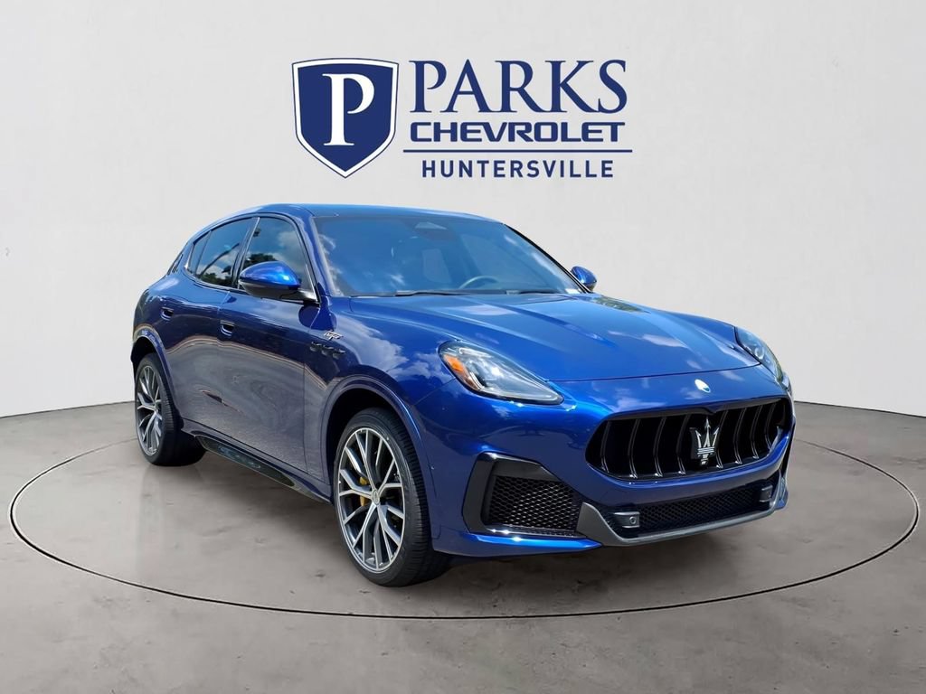 Used 2024 Maserati Grecale Trofeo AWD/4WD image 1