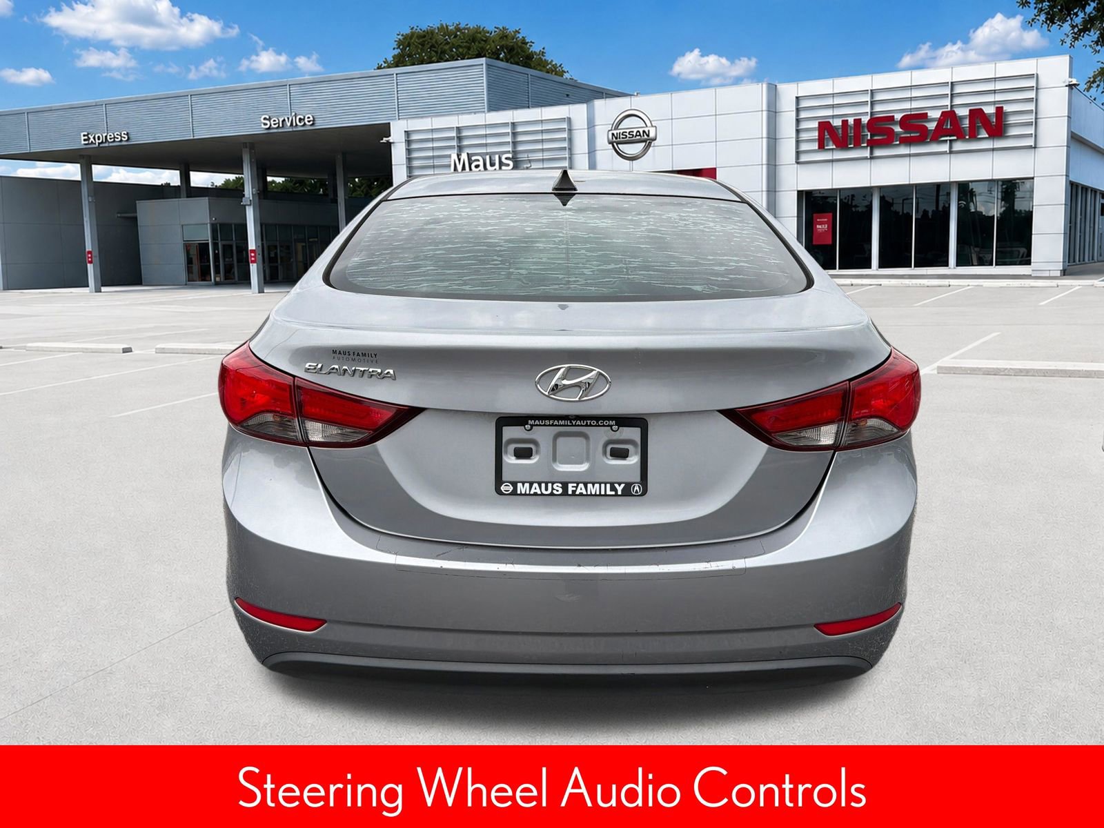 Used 2016 Hyundai Elantra SE w/ Option Group 02 FWD image 5