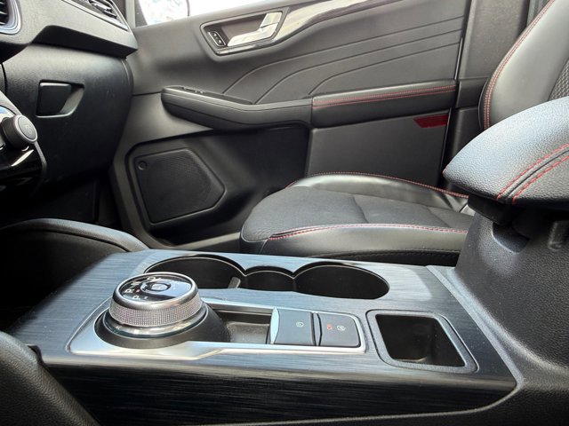 Used 2023 Ford Escape ST-Line w/ Tech Pack #1 AWD/4WD image 25