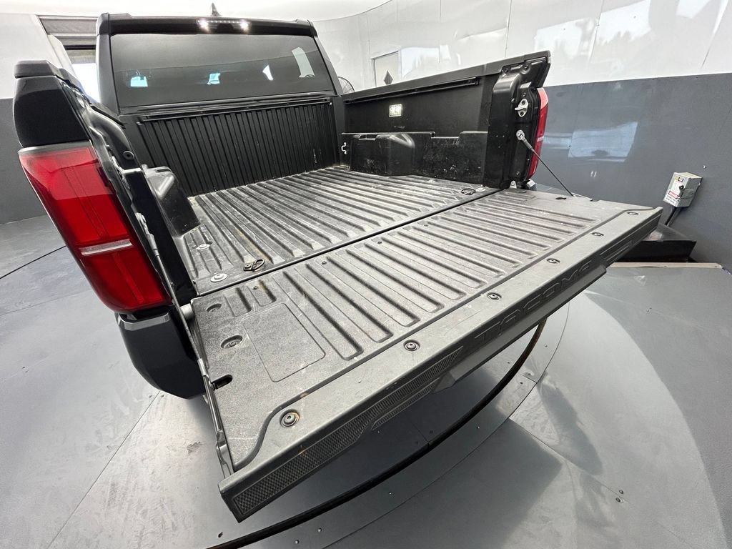 Used 2025 Toyota Tacoma SR5 RWD image 16