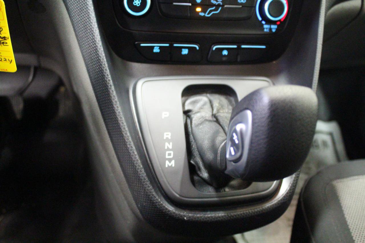 Used 2023 Ford Transit Connect XL image 15