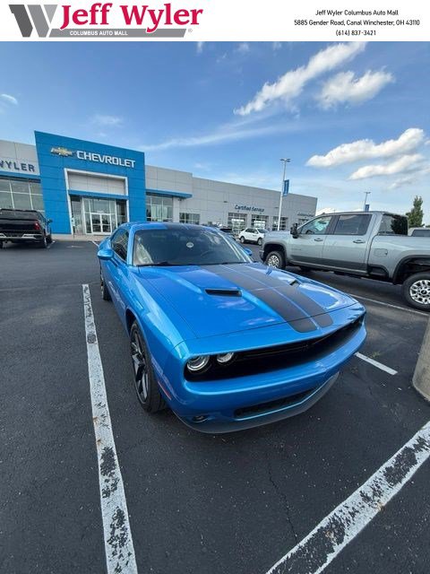 Used 2023 Dodge Challenger SXT w/ Blacktop Package RWD video 1
