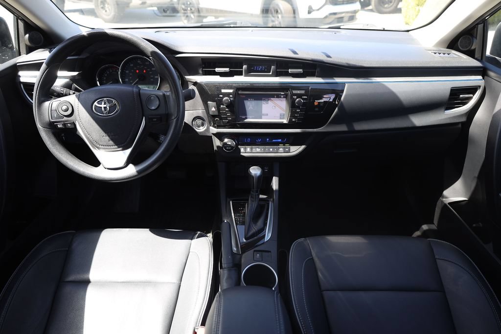 Used 2014 Toyota Corolla LE Premium w/ Driver Convenience Package FWD image 18