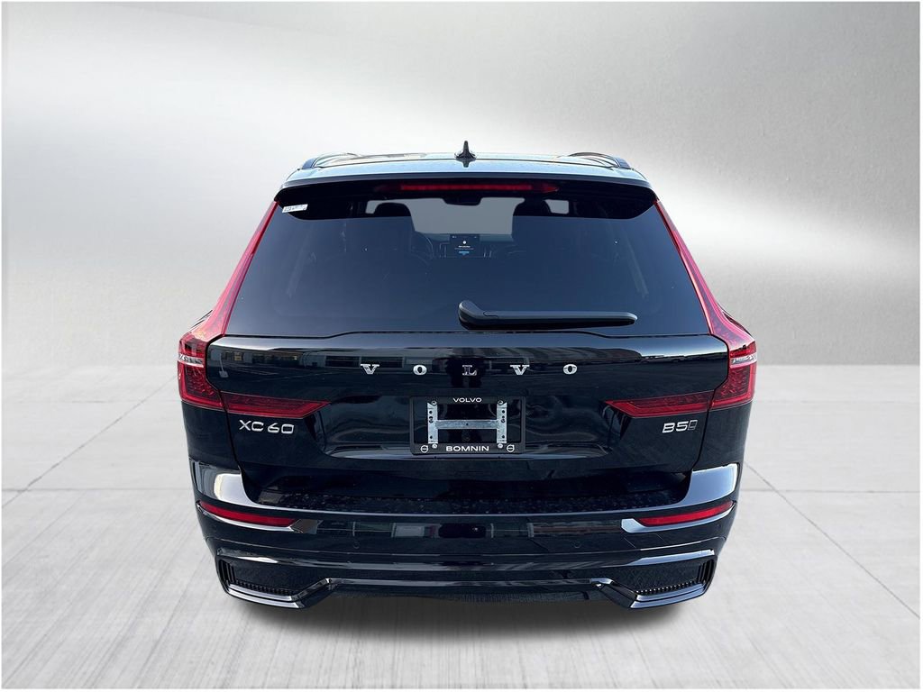 New 2026 Volvo XC60 B5 Core image 5