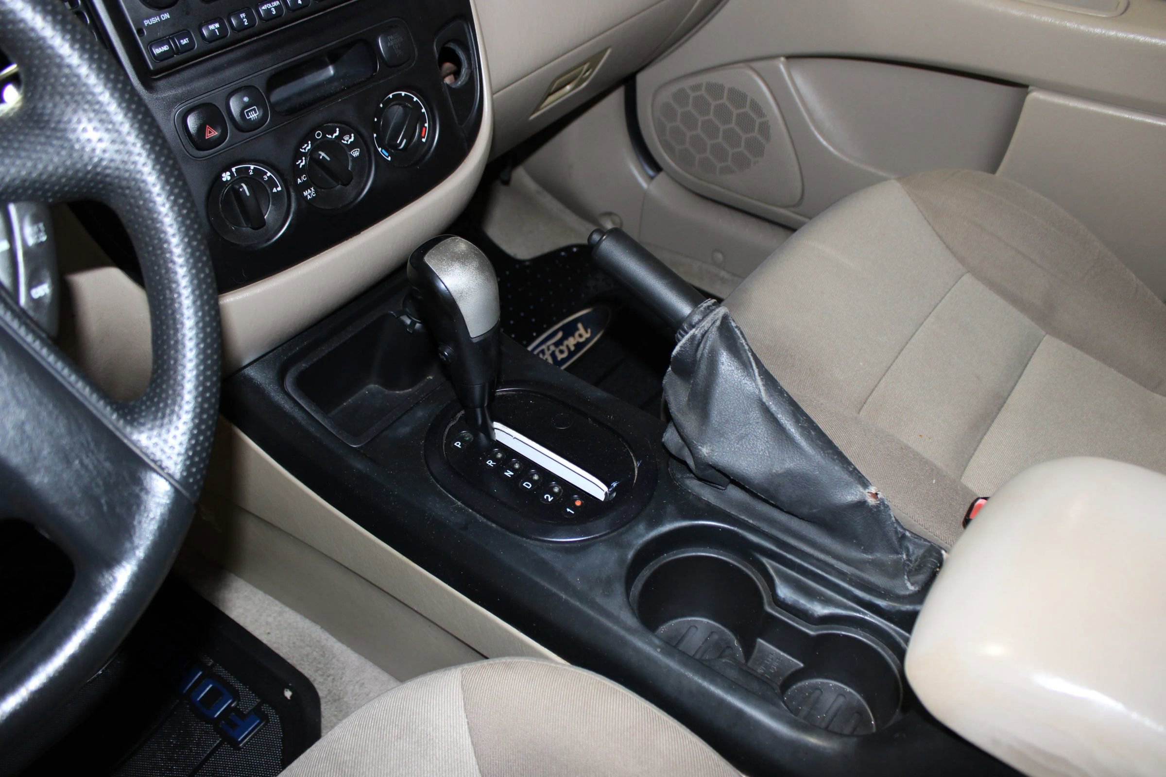 Used 2007 Ford Escape XLS FWD image 15