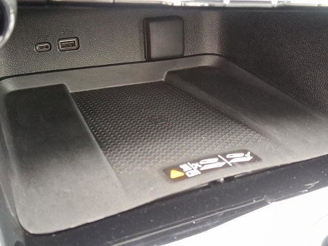 Used 2025 Chevrolet Traverse Z71 w/ Driver Confidence Package image 28