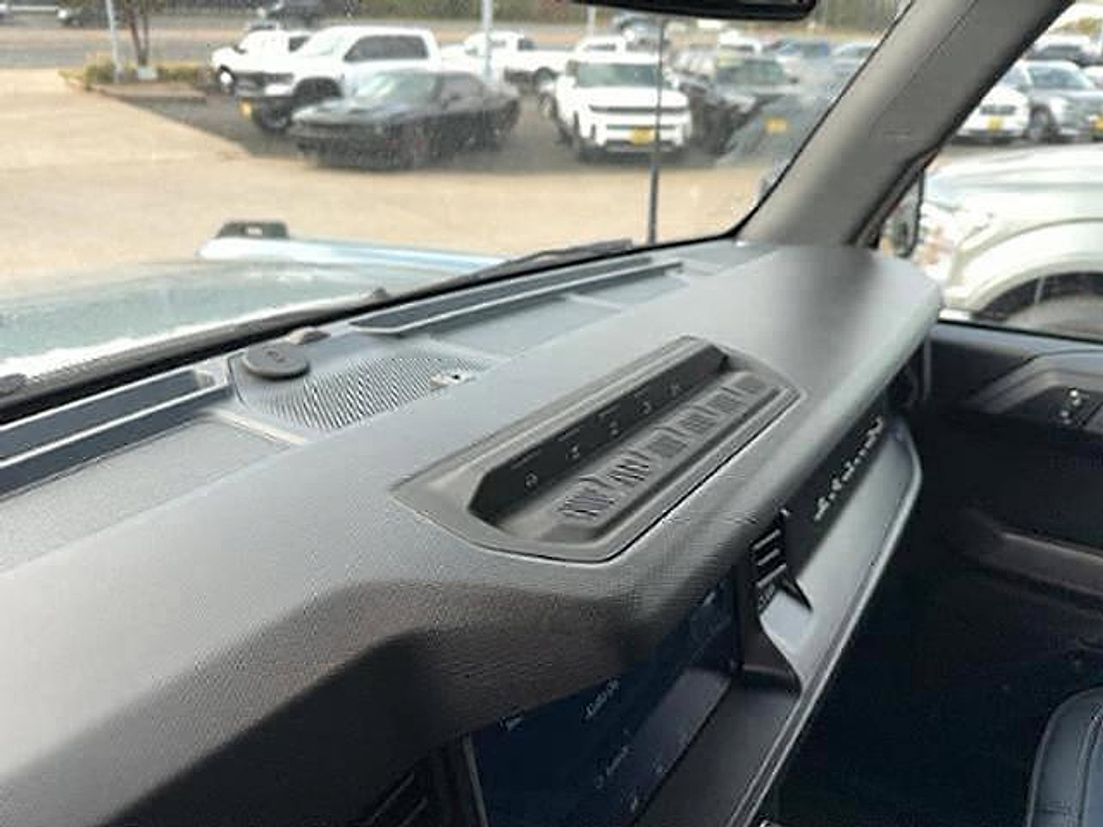 Used 2021 Ford Bronco First Edition image 24