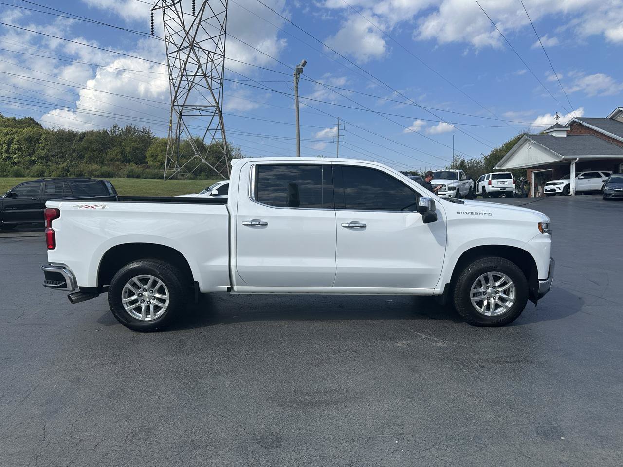 Used 2021 Chevrolet Silverado 1500 LTZ w/ LTZ Convenience Package II AWD/4WD image 5