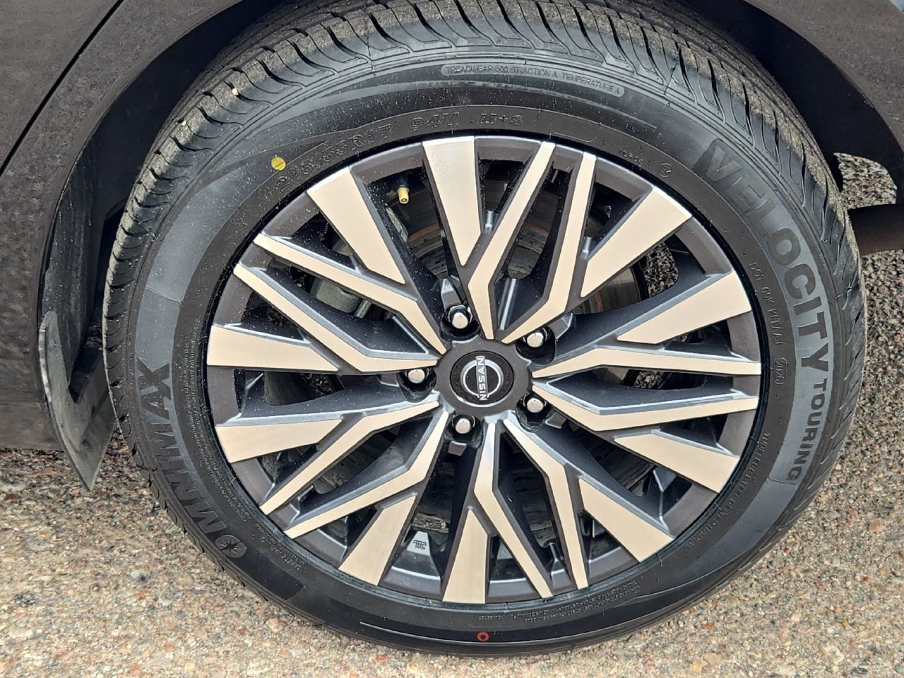 Certified 2023 Nissan Altima 2.5 SV FWD image 32
