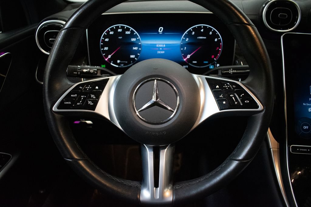 Used 2023 Mercedes-Benz GLC 300 4MATIC image 12