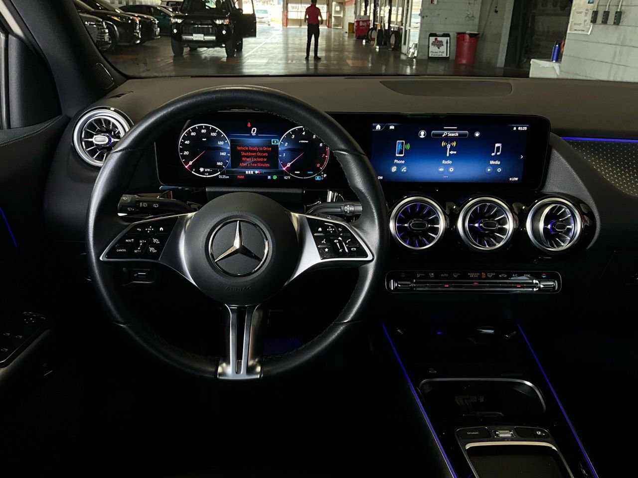 Used 2025 Mercedes-Benz GLA 250 image 13