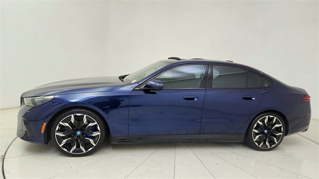 Used 2025 BMW i5 eDrive40i w/ M Sport Package image 3
