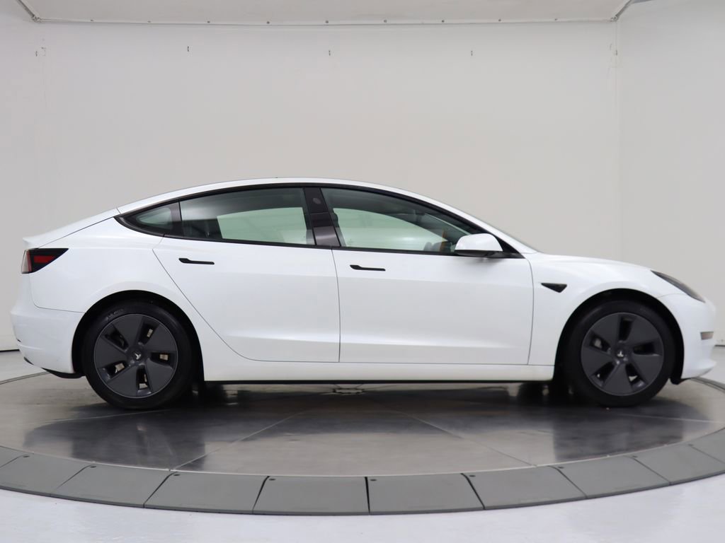 Used 2023 Tesla Model 3 Standard Range image 6