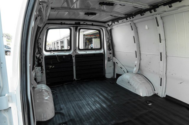 Used 2022 Chevrolet Express 2500 Extended w/ Driver Convenience Package RWD image 23