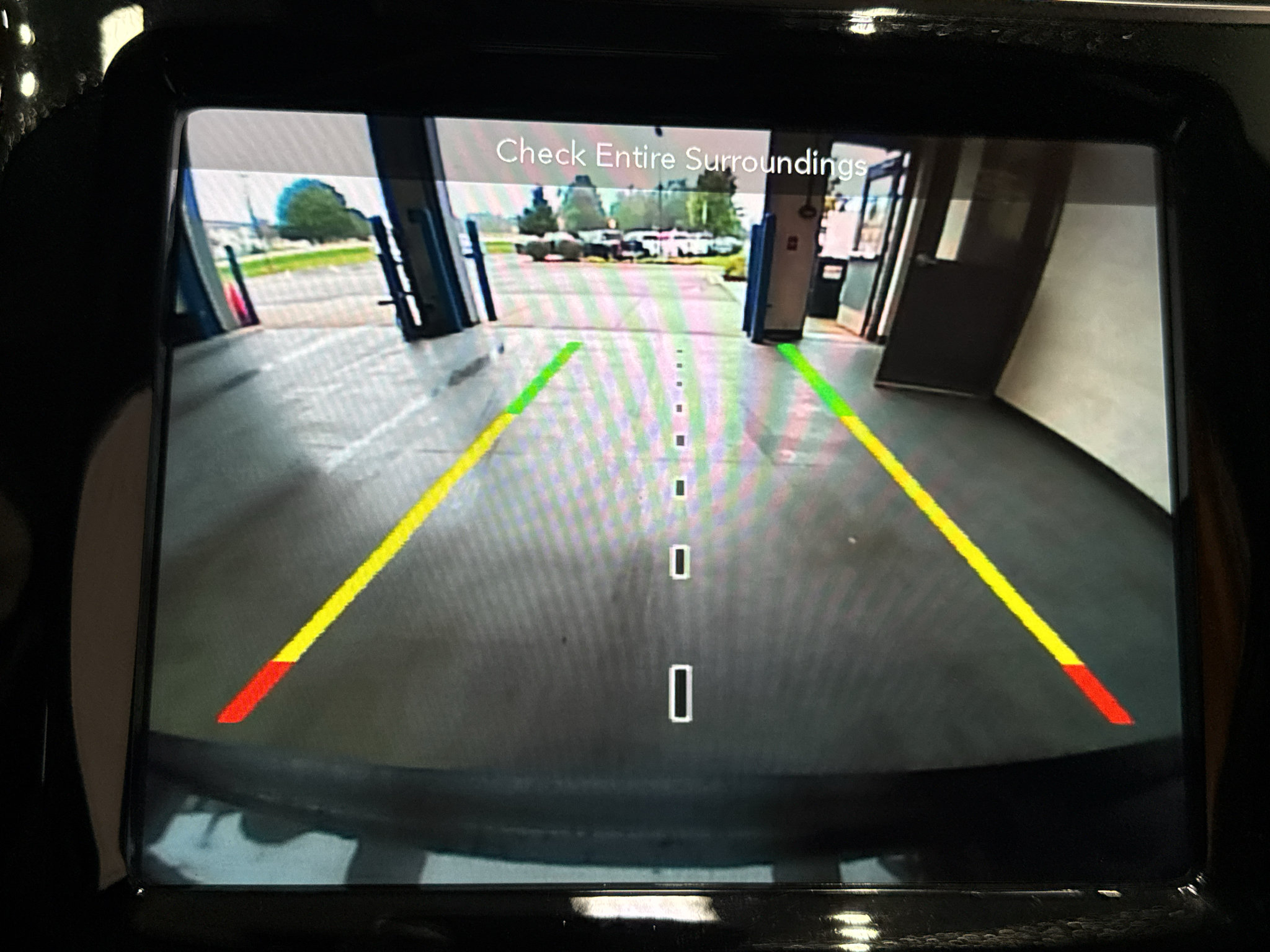 Used 2019 Jeep Cherokee Limited w/ Technology Group AWD/4WD image 28