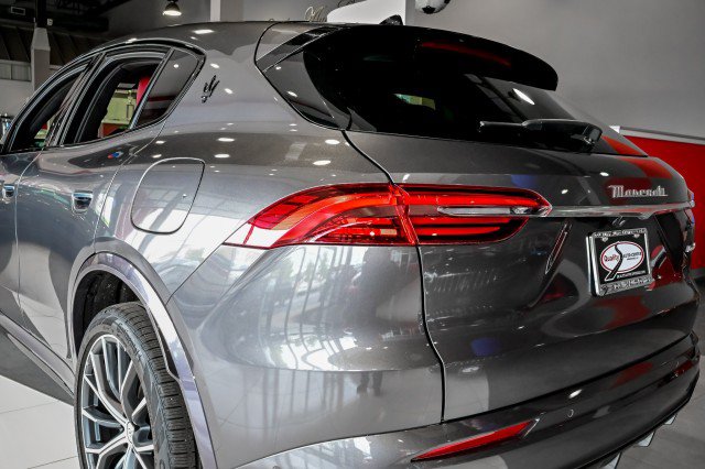 Used 2023 Maserati Grecale Modena AWD/4WD image 13