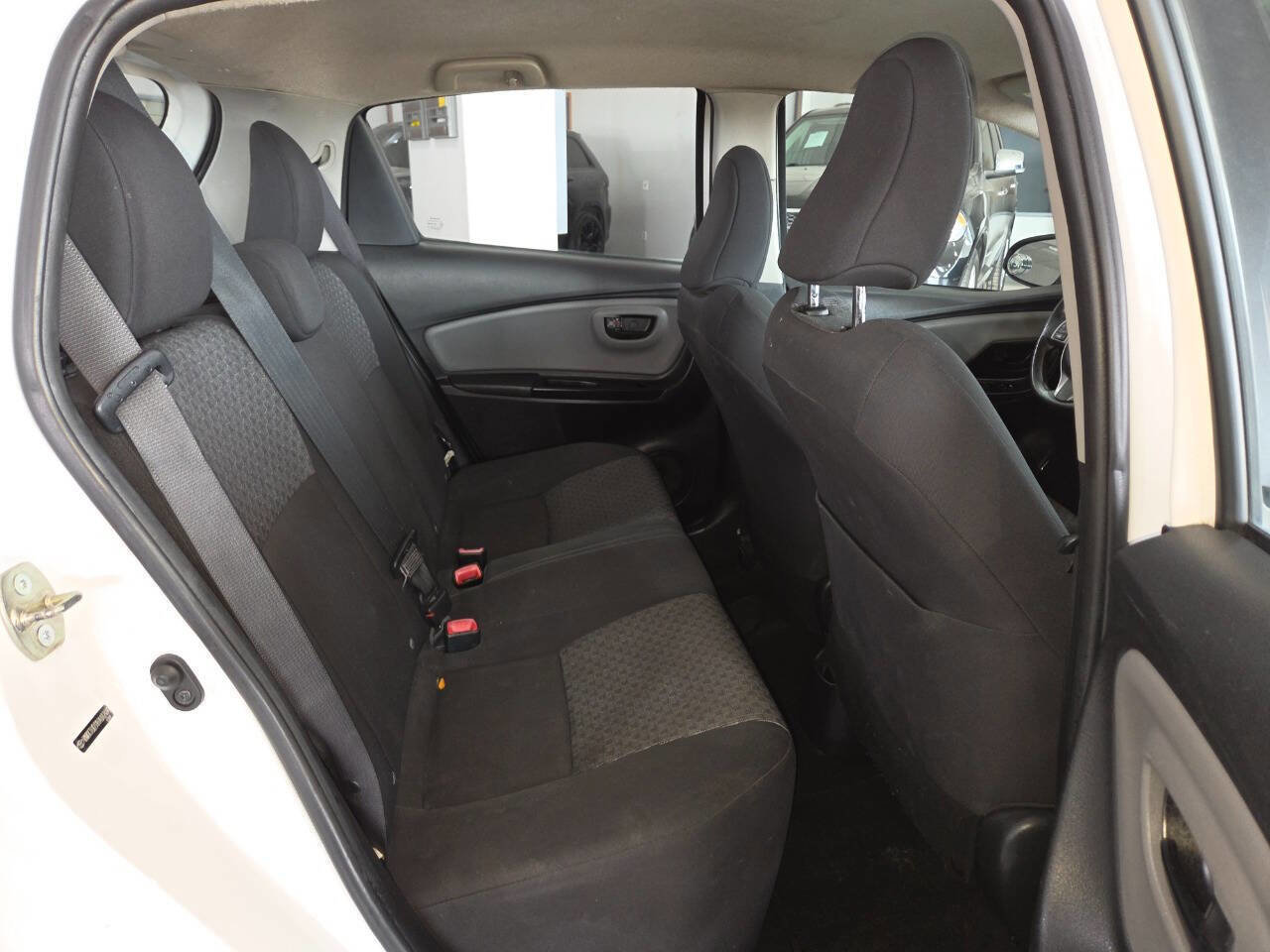 Used 2017 Toyota Yaris L FWD image 24